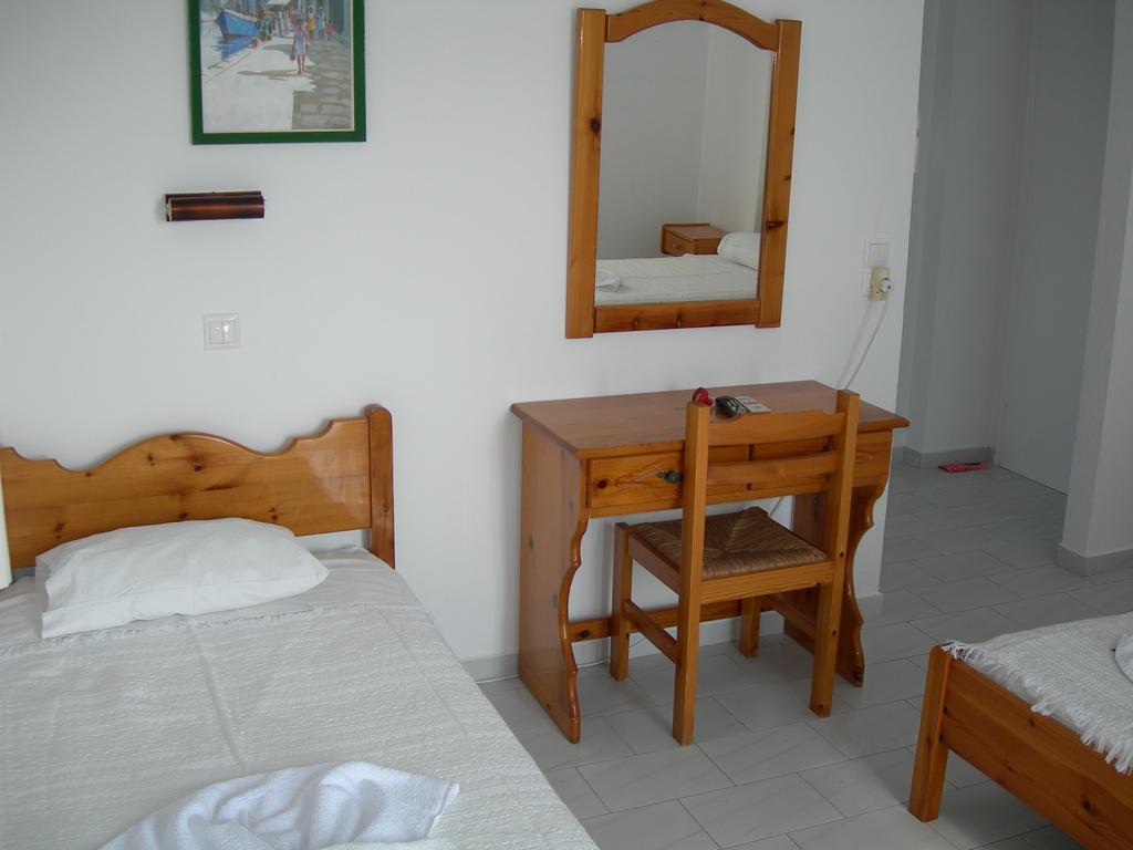 Bizas Rooms Páros Zewnętrze zdjęcie