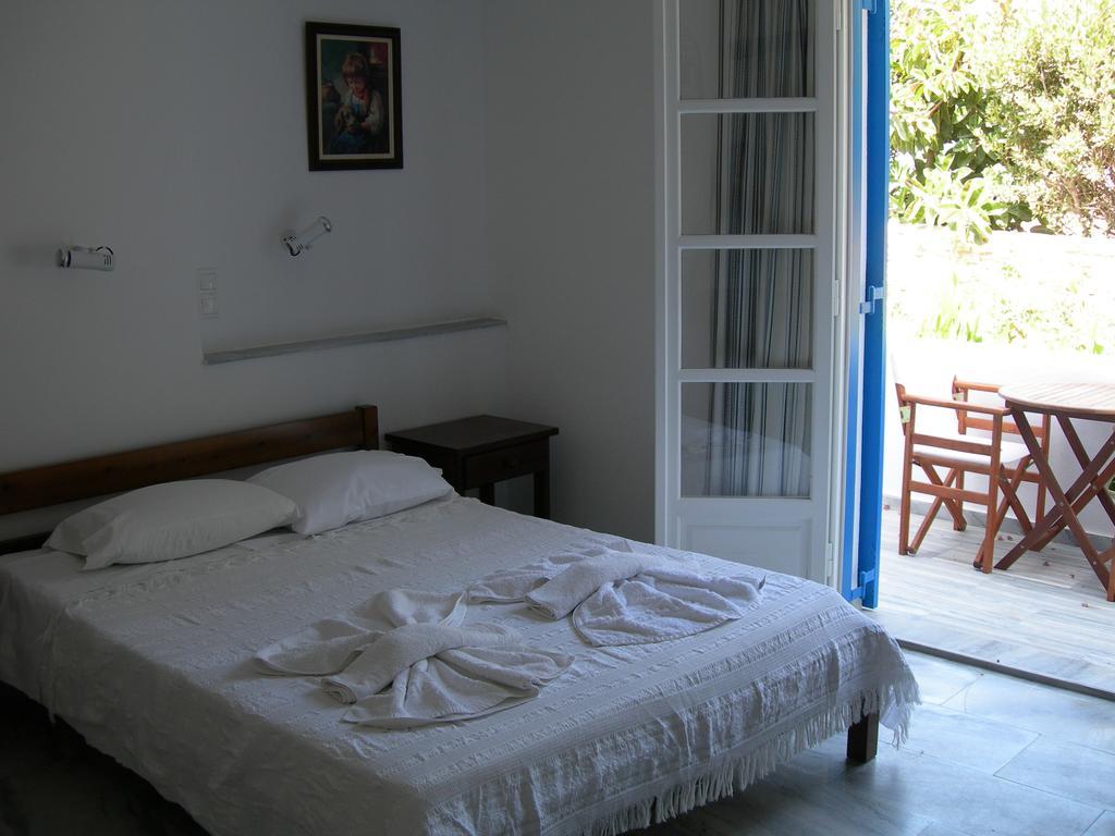 Bizas Rooms Páros Zewnętrze zdjęcie
