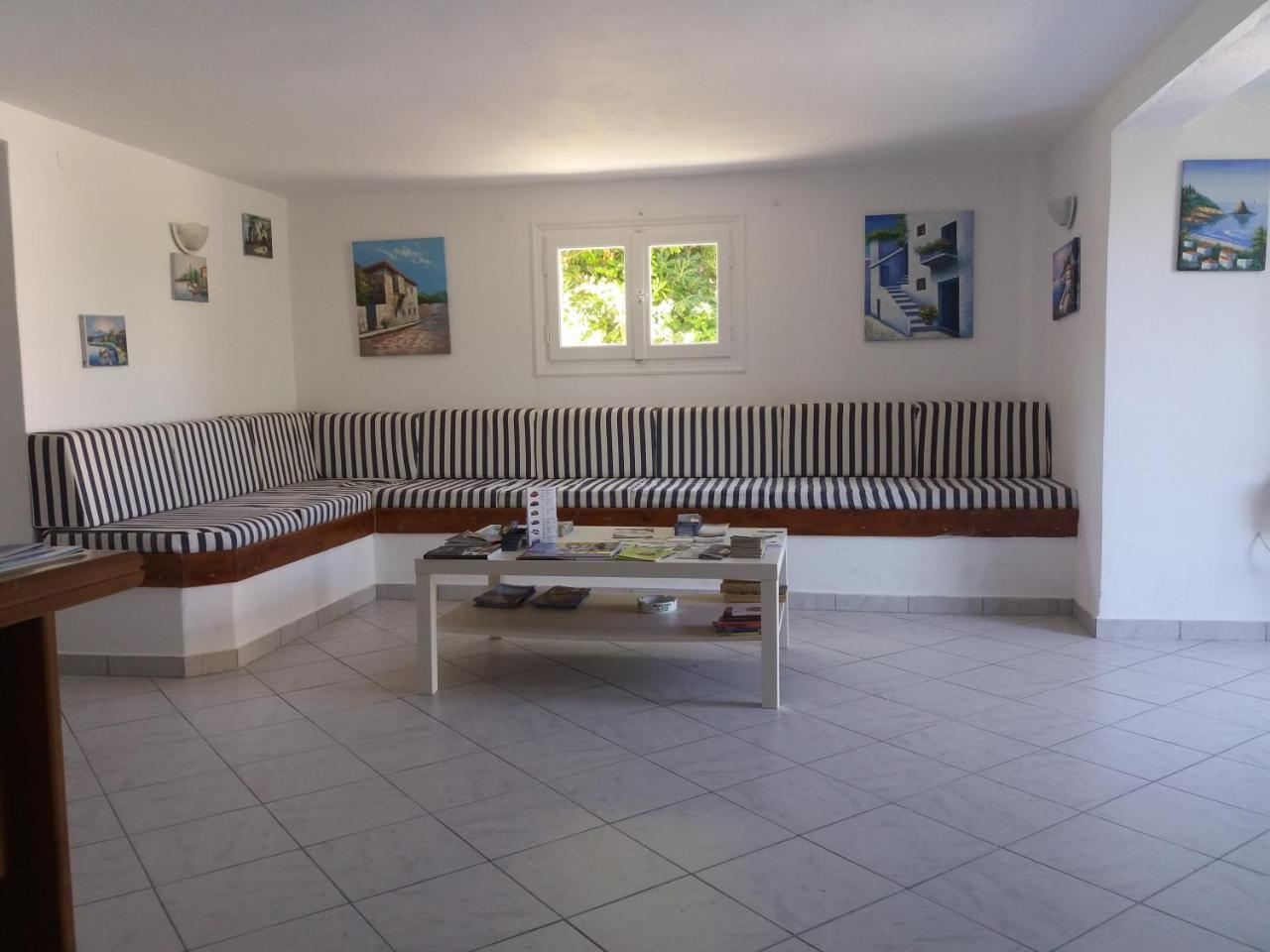 Bizas Rooms Páros Zewnętrze zdjęcie